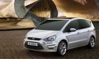Ford S Max - для длительных вояжей!