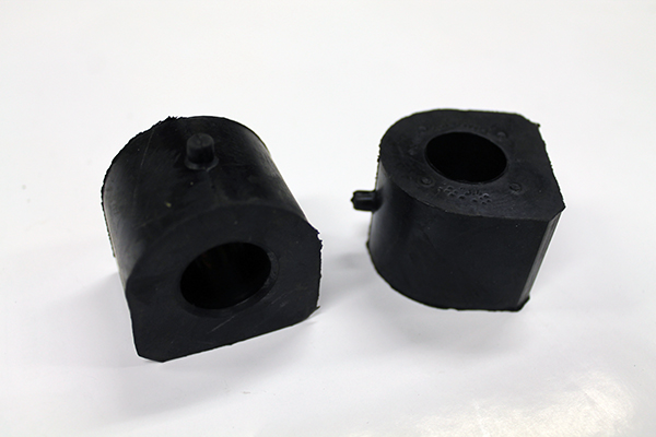 Втулка стабилизатора ВАЗ-2121 большая (ОАО БРТ)