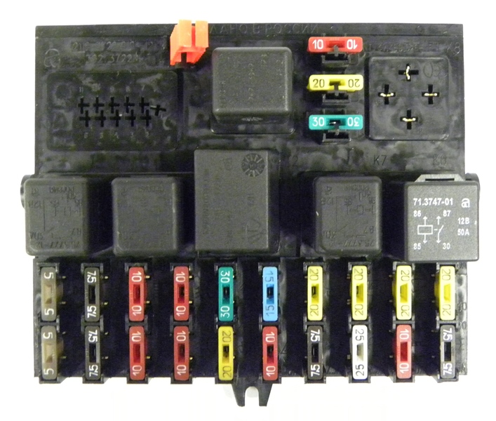 Блок реле и предохранителей ВАЗ-2123 (АВАР) 392.3722М