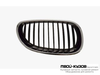РЕШЕТКА РАДИАТОРА ПРАВАЯ СТОРОНА ХРОМ-ЧЁРНЫЙ (ТАЙВАНЬ) для BMW E60 (2002-)