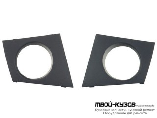 РЕШЕТКА БАМПЕРА ПЕРЕДНИЙ ЛЕВАЯ + ПРАВАЯ (КОМПЛЕКТ) С ОТВЕРСТИЯМИ ПОД ПРОТИВОТУМАННЫЕ ФАРЫ (ТАЙВАНЬ) для Renault MEGANE (2003-2007)