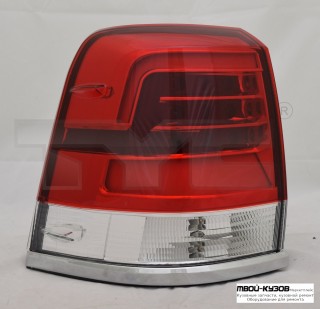 ФОНАРЬ ПРАВЫЙ ВНЕШНИЙ для LAND CRUISER 200 16-