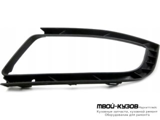 РЕШЕТКА БАМПЕРА ПЕРЕДНИЙ ЛЕВАЯ СТОРОНА С ОТВЕРСТИЯМИ ПОД ПРОТИВОТУМАННЫЕ ФАРЫ (КИТАЙ) для Skoda SUPERB (2008-2015)