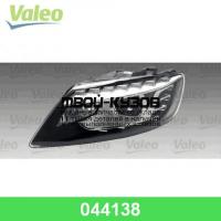 044138 - ФАРА ПРАВАЯ (VALEO) Audi Q7 (2006-2015)