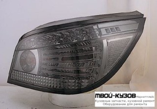 ФОНАРЬ ЗАДНИЙ ВНЕШНИЙ ЛЕВАЯ + ПРАВАЯ (КОМПЛЕКТ) ТЮНИНГ (СЕДАН) ПРОЗРАЧНЫЙ С ДИОД УКАЗАТЕЛЬ ПОВОРОТА (SONAR) ТОНИР ВНУТРИ ХРОМ для BMW E60 (2002-)