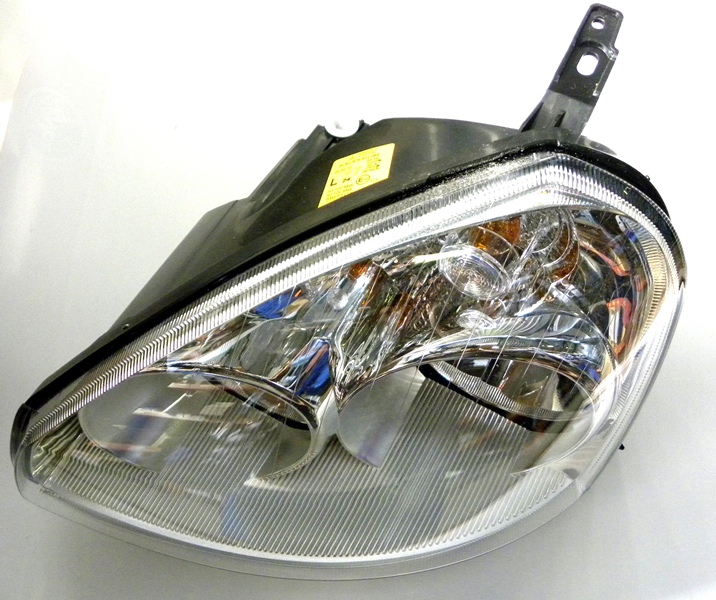 Фара ВАЗ-2170 левая в сборе пластик (Bosch)