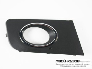 РЕШЕТКА БАМПЕРА ПЕРЕДНИЙ ПРАВАЯ СТОРОНА С ОТВЕРСТИЯМИ ПОД ПРОТИВОТУМАННЫЕ ФАРЫ С ХРОМ МОЛДИНГ (АРГЕНТИНА) для Volkswagen AMAROK (2010-)