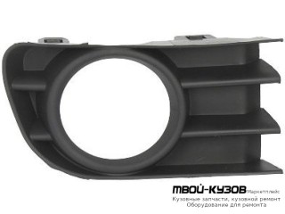 РЕШЕТКА БАМПЕРА ПЕРЕДНИЙ ПРАВАЯ СТОРОНА С ОТВЕРСТИЯМИ ПОД ПРОТИВОТУМАННЫЕ ФАРЫ (ИТАЛИЯ) для Renault MEGANE (2003-2007)