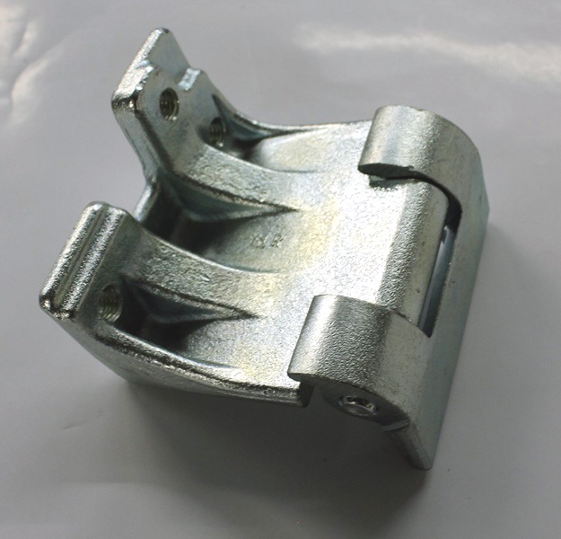 Петля двери задка ВАЗ-2123 верхняя в сборе (АвтоВАЗ)