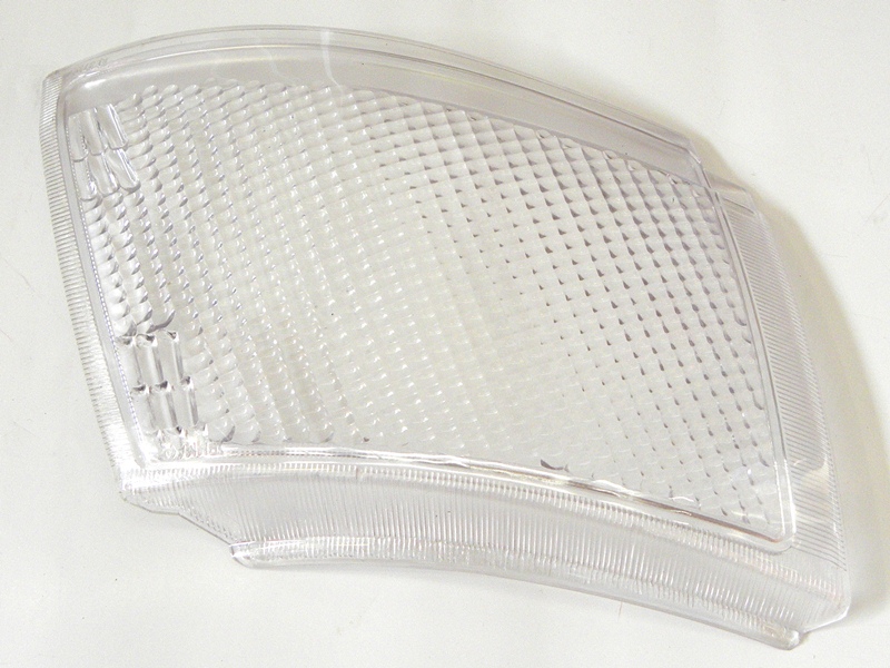 Рассеиватель указателя поворота ВАЗ-2110 правый белый 10.3711204-01 (Формула Света)