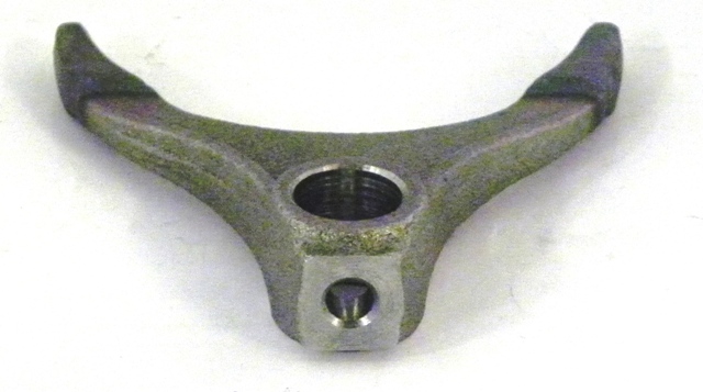 Вилка переключения передач раздаточной коробки ВАЗ-2121 (АвтоВАЗ)