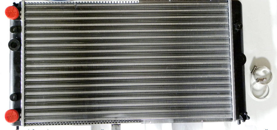 Радиатор охлаждения ВАЗ-2110 (карб.,инж.) алюминиевый (Fenox) RC00006C3