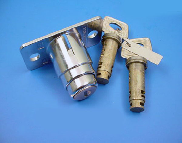 Вставки замков ВАЗ-21099 с замком багажника (ДААЗ)