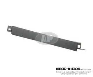 МОЛДИНГ ПОД ФАРУ ПРАВАЯ СТОРОНА С ОТВ П/ОМЫВАТЕЛЬ (ТАЙВАНЬ) для Mercedes W124 (01.1985 - 08.1989) (09.1989 - 06.1993) E124 (07.1993 - 06.1995)