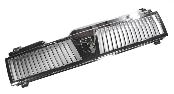 Облицовка радиатора ВАЗ-2108 метализированная (зубатая)