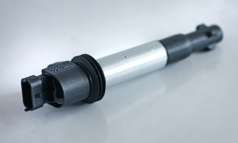 Катушка зажигания (на свечу) ВАЗ-2112 дв.1,6л 16 кл. (Fenox)