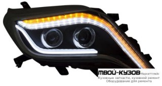 ФАРА ЛЕВАЯ + ПРАВАЯ (КОМПЛЕКТ) ТЮНИНГ ЛИНЗОВАННАЯ С КОРРЕКТОР , СВЕТЯЩ.СЕКЦИЯМИ , "БЕГУЩИЙ" УКАЗАТЕЛЬ ПОВОРОТА (EAGLE EYES) ВНУТРИ ЧЁРНЫЙ для Toyota LANDCRUISER PRADO 150 (2009-2017)