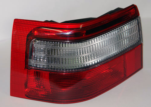 Фонарь задний ВАЗ-2112 угловой левый (ОСВАР) 40.3776-01