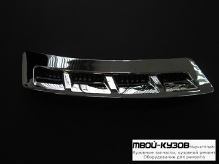НАКЛАДКА ДЕКОРАТИВНАЯ ПРАВАЯ СТОРОНА НА ПЕРЕД КРЫЛО ХРОМ (КИТАЙ) для Infiniti FX 35 / 37/50 (2008-)
