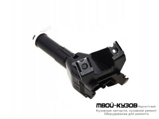 ФОРСУНКА ОМЫВАТЕЛЬЕЛЯ ФАРЫ ПРАВАЯ СТОРОНА (КИТАЙ) для Toyota RAV4 (2006-)