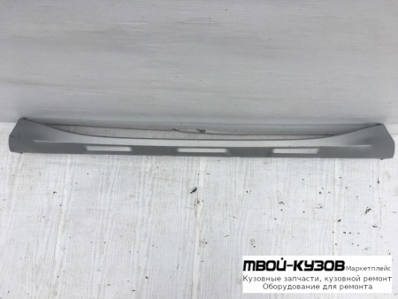 НАКЛАДКА БАМПЕРА ПЕРЕД НИЖН СЕРЫЙЕБРИСТ (ТАЙВАНЬ) для Renault KAPTUR (2016-)