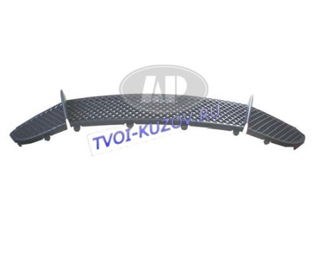 РЕШЕТКА ПЕРЕДНЕГО БАМПЕРА без отв.