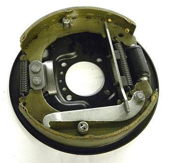 Щит тормозной ВАЗ-2105 левый в сборе (ВИС)