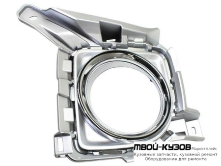 РЕШЕТКА БАМПЕРА ПЕРЕДНИЙ ПРАВАЯ СТОРОНА С ОТВЕРСТИЯМИ ПОД ПРОТИВОТУМАННЫЕ ФАРЫ ХРОМ (КИТАЙ) для Toyota LANDCRUISER 200 (2012-)