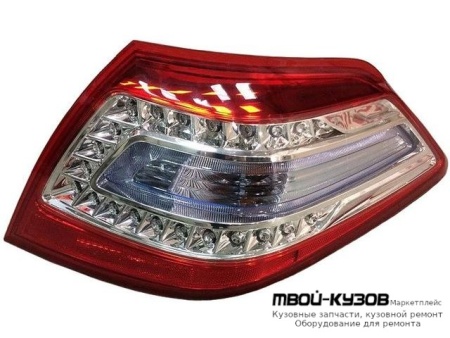 ФОНАРЬ ЗАДНИЙ ВНЕШНИЙ ПРАВАЯ СТОРОНА (КИТАЙ) для Nissan TEANA (2008-2013)