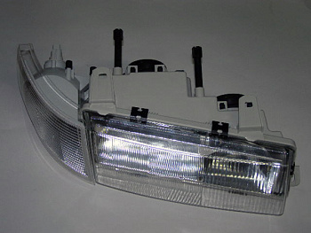 Фара ВАЗ-2110 правая в сборе б/л (Формула Света) без линзы