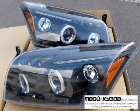 ФАРА ЛЕВАЯ + ПРАВАЯ (КОМПЛЕКТ) ТЮНИНГ ЛИНЗОВАННАЯ С СВЕТЯЩИЙСЯ ОБОДК (JUNYAN) ВНУТРИ ЧЁРНЫЙ для Dodge CALIBER (2007-)