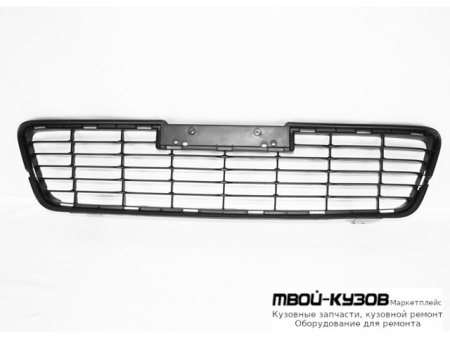 РЕШЕТКА БАМПЕРА ПЕРЕДНИЙ (АРГЕНТИНА) для Toyota HILUX (2015-)