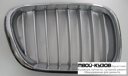 РЕШЕТКА РАДИАТОРА ПРАВАЯ СТОРОНА ТИТАН (ТАЙВАНЬ) для BMW E53 X5 (1999-2004.2004 - 2006)