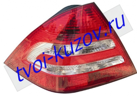 W203 ФОНАРЬ задний внешний правый