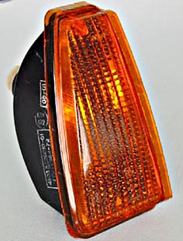 Указатель поворотов ВАЗ-2108 правый желтый (ОСВАР) 4503.3726-01