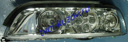 E39 ФАРА лев. и прав. (КОМПЛЕКТ) ТЮНИНГОВАН. с СВЕТЯЩ ОБОДК с ДИОД БЛИЖН СВЕТА с белого цвета указ. поворота внутри хромирован