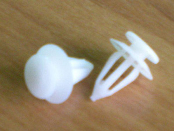 Держатель обивки двери ВАЗ-2170