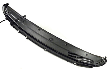 Решетка воздухозаборника (жабо) ВАЗ-2110