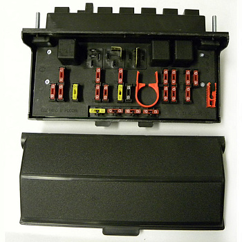 Блок реле и предохранителей ВАЗ-2105 н/о (3 реле) (АВАР) 402.3722
