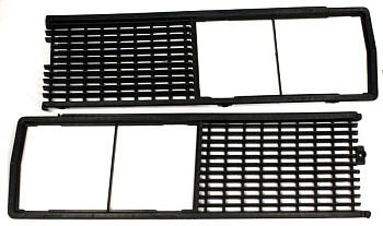 Облицовка радиатора ВАЗ-2106 черная