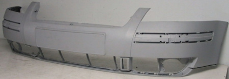 PASSAT БАМПЕР переднийИЙ с отверстием под повторитель поворота П-ОМЫВАТ ФАР загрунтов. (под покраску)