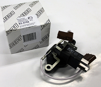 Регулятор напряжения ВАЗ-2123 (ген.94.3701-03,94.3701-04,9402.3701-04) 93.3702 (Астро)